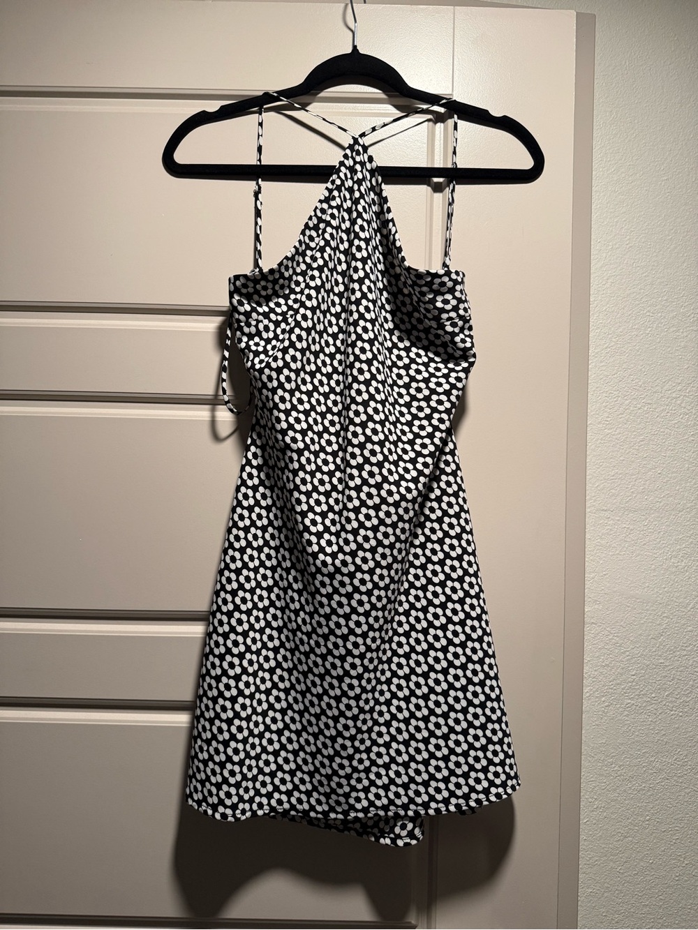 Cotton Candy Black and White Floral Backless Dress